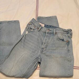Gap Classic Light Blue Women’s Jeans Size 28